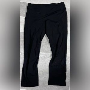 Lululemon Pace Rival Crop - Size 6